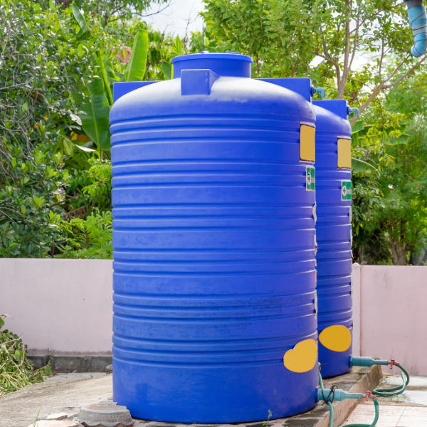 2000 Gallon (Roof Water Tank)